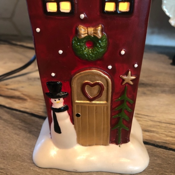 VINTAGE  LIVING QUARTERS YOUR HOME YOUR STYLE HOLIDAY HOUSE LAMP NWT - Picture 2 of 9